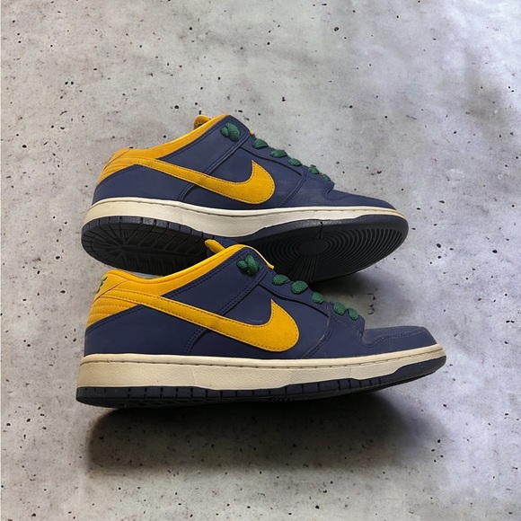 Nike SB Dunk Low Pro Royal Blue Midas Gold - Picture 3 of 8